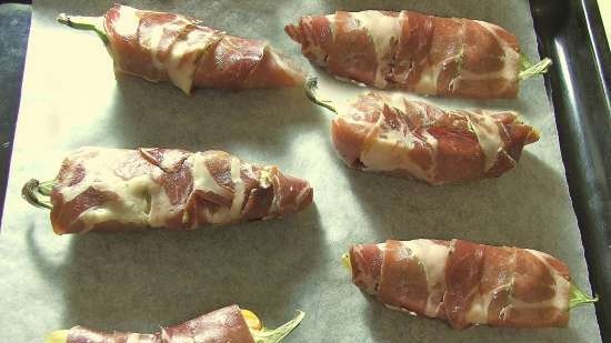 ไก่บาร์บีคิวและสับปะรด Jalapeno Poppers