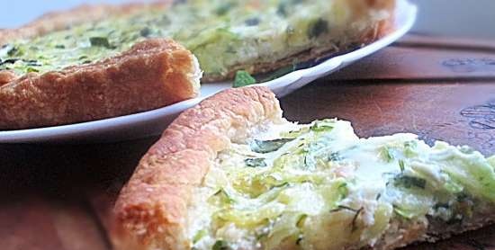 Zucchini tart na may mint at keso ng kambing