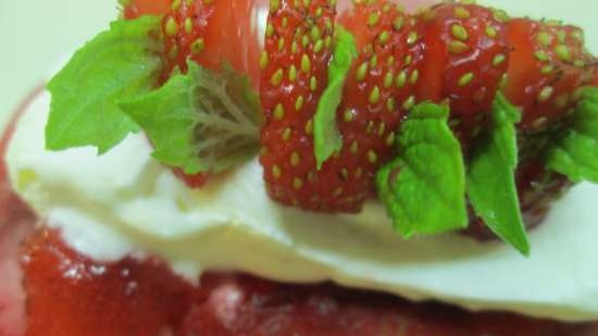 Carpaccio de maduixa amb salsa balsàmica