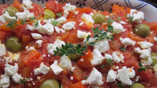 Berenjena al horno con tomate y queso feta