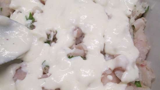 Cazuela de pescado con salsa bechamel