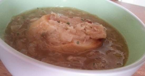 Zuppa di cipolle francese (multicooker marca 701)