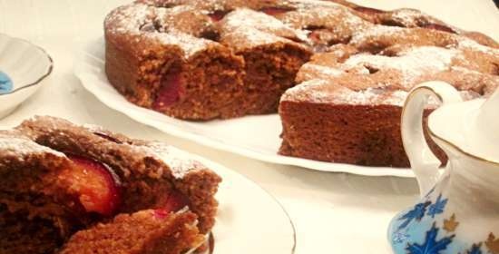 Torta di prugne su farina di grano saraceno con birra