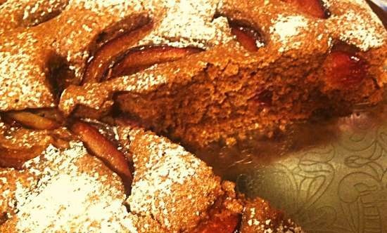 Torta di prugne su farina di grano saraceno con birra