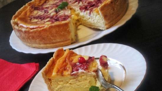 Tarta de queso de naranja con mascarpone y gelatina de frutos rojos