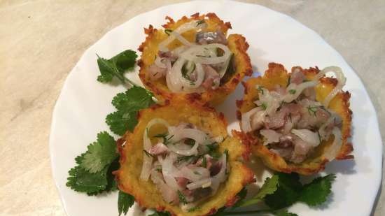 Potato nests with herring