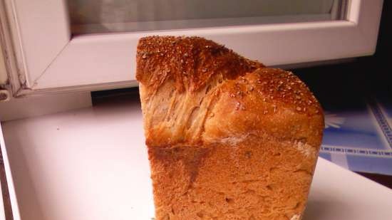 Tarwe-boekweit-roggebrood met vloeibare gist (oven)