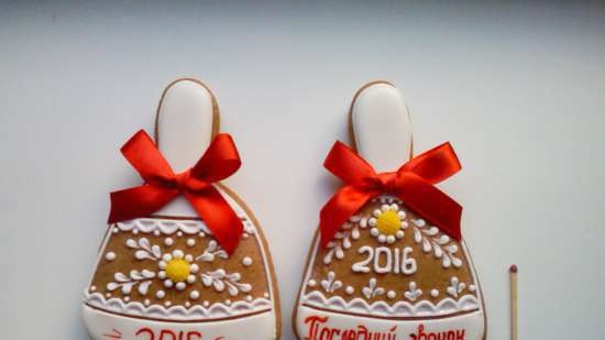 Decoramos galletas de jengibre, galletas