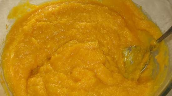 Fruit (vegetable) puree or jam in the microwave