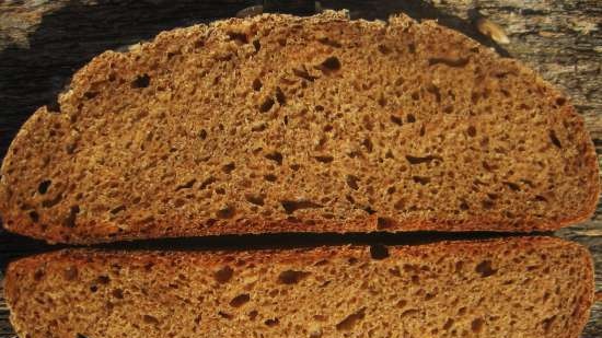 Pan de natilla de trigo y centeno con levadura líquida con semillas