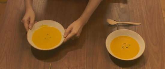 "Bread for Joy" con farina d'avena, crusca e "miele" di alghe / lime (tratto dal film "Bread of Happiness")