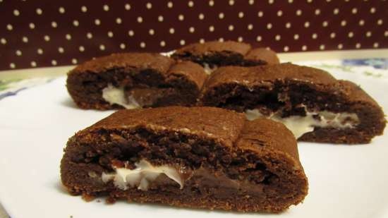 Galletas de café con crema bicolor de chocolate y nueces