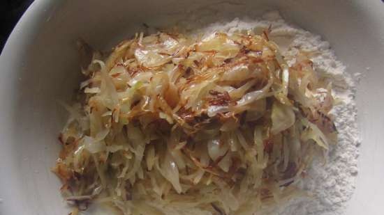 Corn and wheat flatbread with fried cabbage