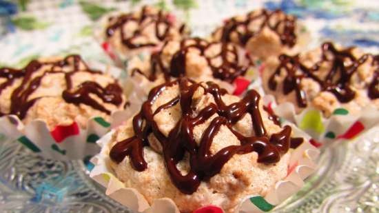 Almond Gingerbread Mini Cakes