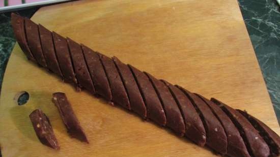 Biscotti al cioccolato e noci con glassa