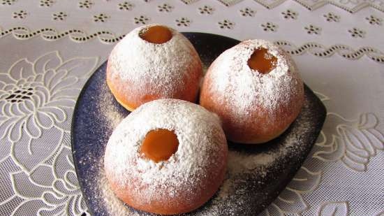 Понички Sufganiet от фурната