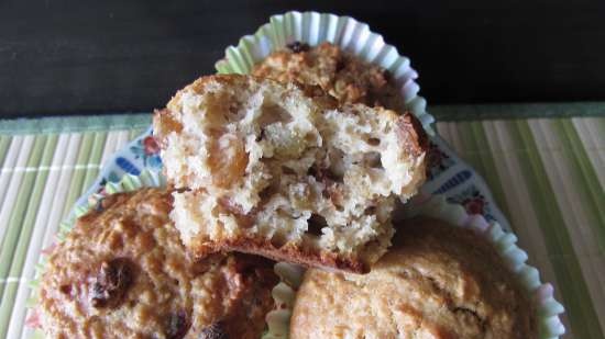 Diet oatmeal muffins