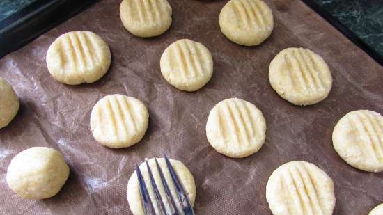 Quick cottage cheese vanilla biscuits without eggs with dry pudding