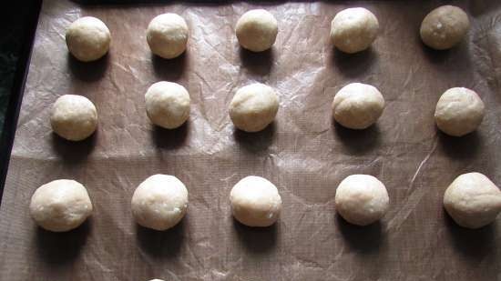 Galletas de requesón con relleno de nueces