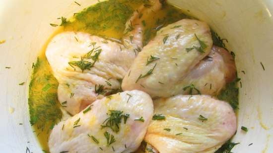 Inihurnong mga pakpak ng manok sa dill-beer marinade