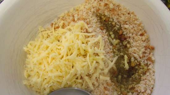 Zucchini-tomato casserole with cheese and bread crumbs