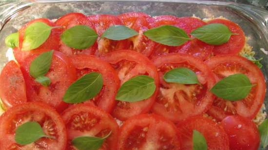 Zucchini-tomato casserole with cheese and bread crumbs