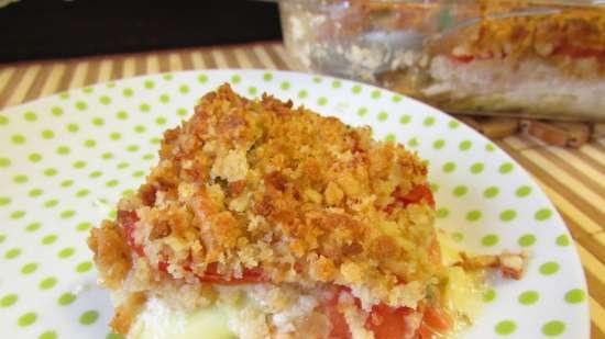 Zucchini-tomato casserole with cheese and bread crumbs