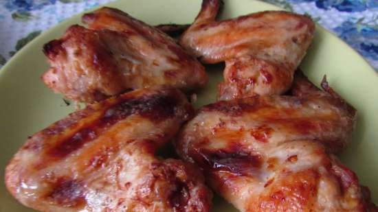 Alitas de pollo al horno en adobo de rábano picante