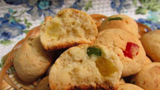 Biscotti morbidi al miele e ricotta con frutta candita (senza uova)