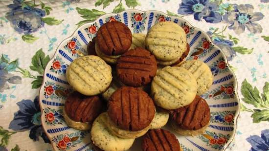 Galetes dobles de rosella-xocolata amb crema de mantega-halvia