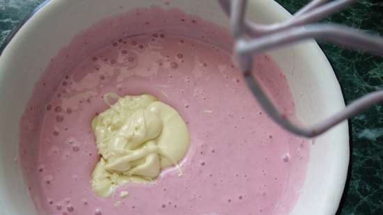 Mousse di cagliata al cioccolato con fragole