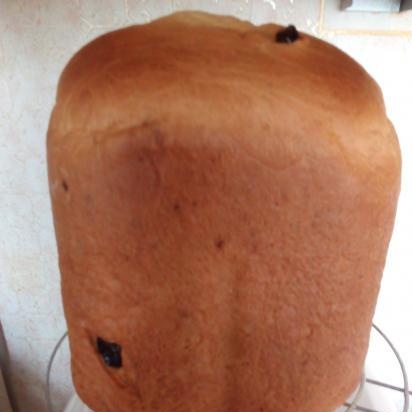 Kulich in una macchina per il pane senza problemi