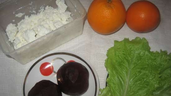 Salad na may keso ng feta, beetroot at orange