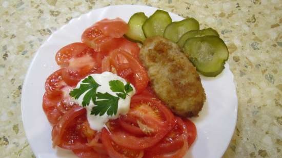 Preparazione delle polpette e non solo in stampi da ghiaccio in silicone