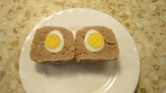 Preparazione di polpette e non solo in stampi da ghiaccio in silicone