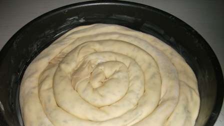 Pita classica serba in pentola a pressione, multicooker e forno