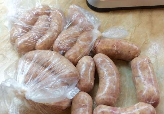 Chicken and pork sausages