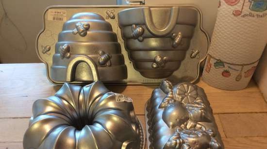 Bakeware Nordic Ware: acquisto, caratteristiche, recensioni, ricette