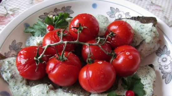 Torskfilet med cherrytomater og sesamssaus