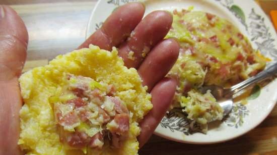 Polenta Croquette ที่เต็มไปด้วย Leeks และ Ham Hock