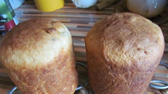 Kulich Myasoedovskaya-val a sütőben (mesterkurzus)