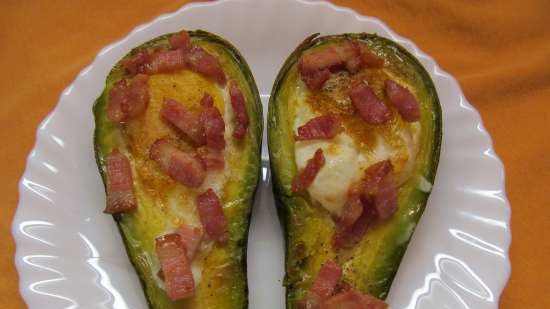 Avocado with egg and bacon