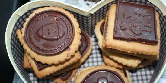 Biscotti di pasta frolla al cioccolato (timbro più tappetino in silicone)