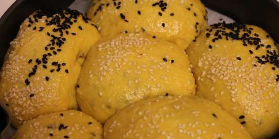 Sesame milk buns with pumpkin and apple with liquid yeast