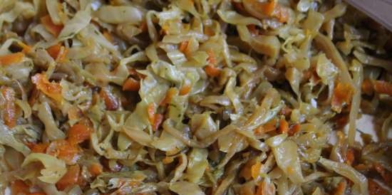 Potato and cabbage casserole with Jerusalem artichoke