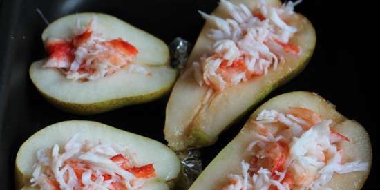 Pear baked with crab and cheese