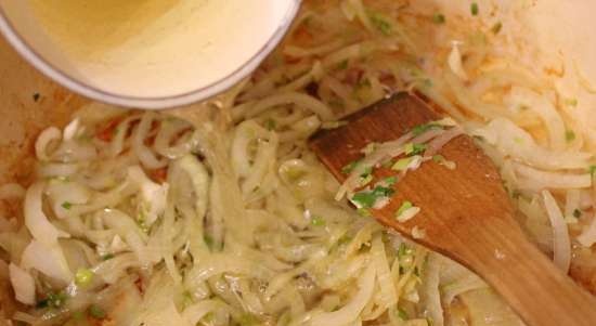 Chicken baked in white wine with green onions