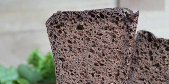 Pane modellato di mais e segale su lievito liquido con fibra di tè Ivan