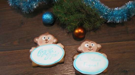 We decorate gingerbread cookies, cookies