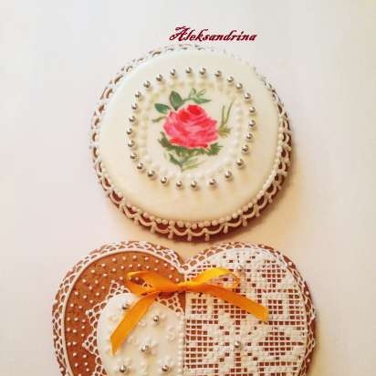 Decoramos galletas de jengibre, galletas